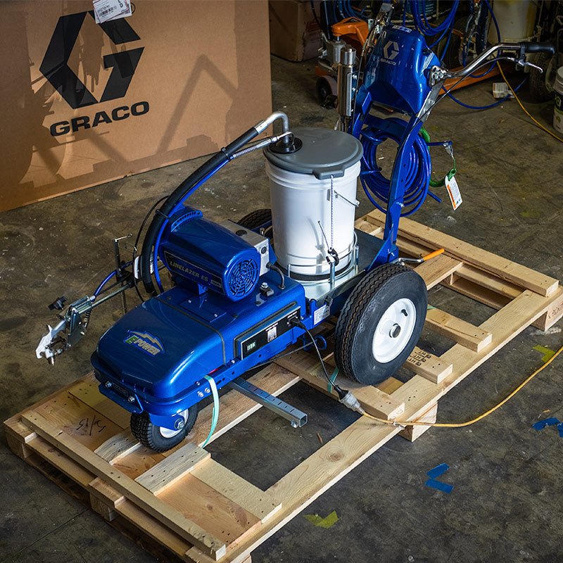 GRACO LineLazer ES 1000 Lithium Battery-Powered Airless Line Striper - Image 9